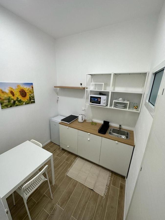 Amalcamo Apartments Luaran gambar