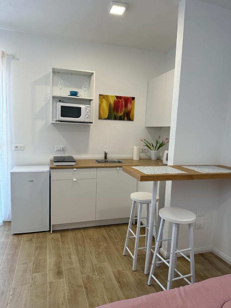 Amalcamo Apartments Luaran gambar